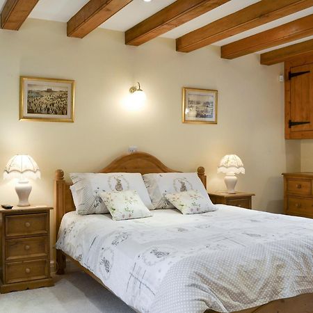 Walled Garden Lodge Ryehill Ngoại thất bức ảnh