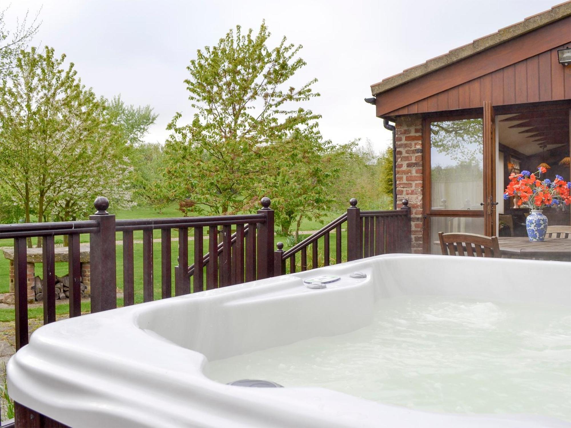 Walled Garden Lodge Ryehill Ngoại thất bức ảnh